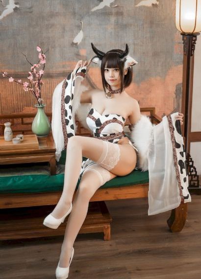 宝贝对着摄像头自己做给我看_乱人伦精品视频在线观看